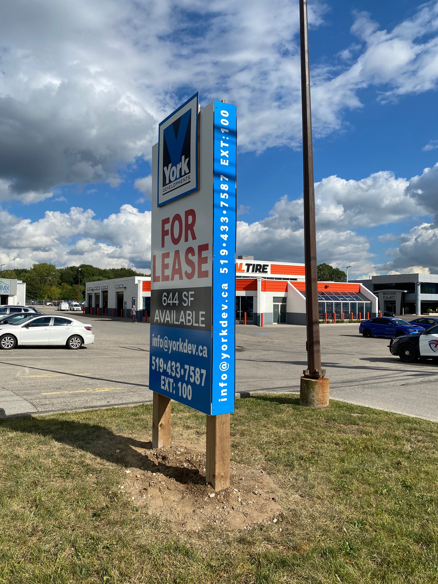 CONSTRUCTION SITE SIGNS