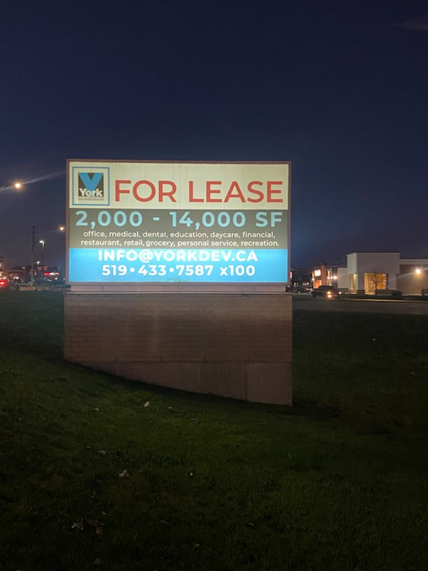 EXTERIOR PYLON SIGN REFACING