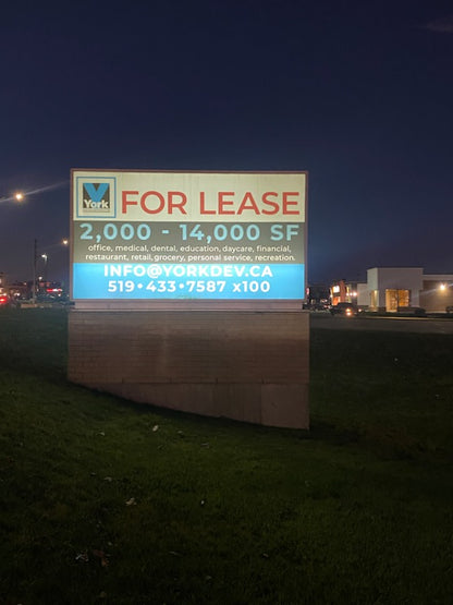 EXTERIOR PYLON SIGN REFACING